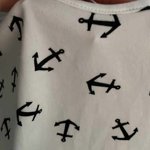 BEWARE BODYSUIT🤍SIZE SMALL - Picture 7 of 7